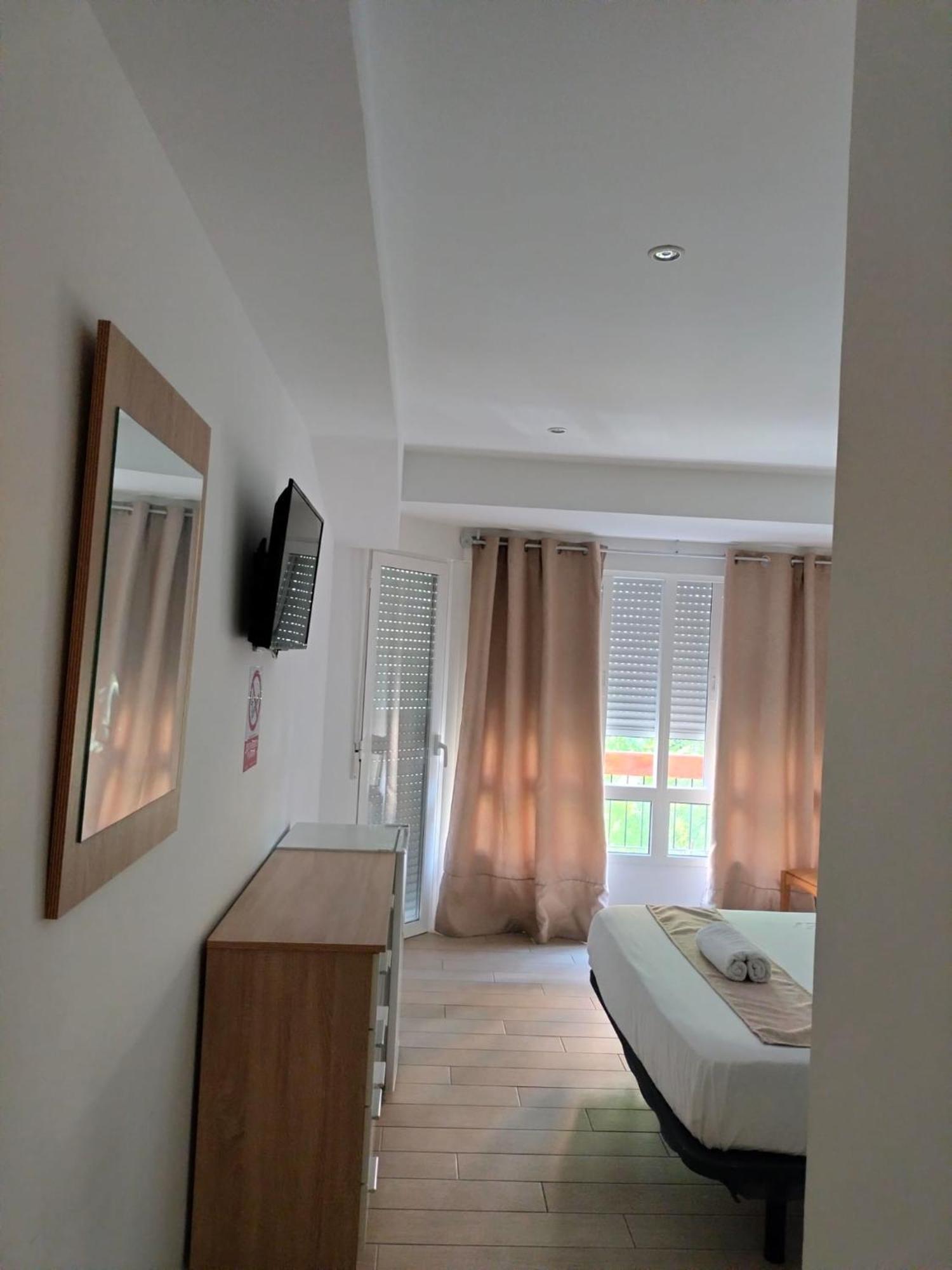 Double Room with Private Bathroom,1646346080:JPEG