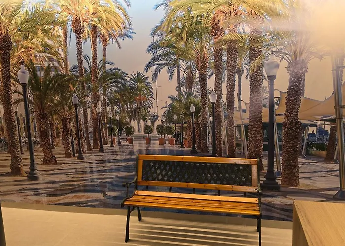 Hostal Rambla 24 By Holihome Alicante